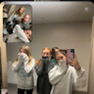 Meet your Posher, Julia ewell